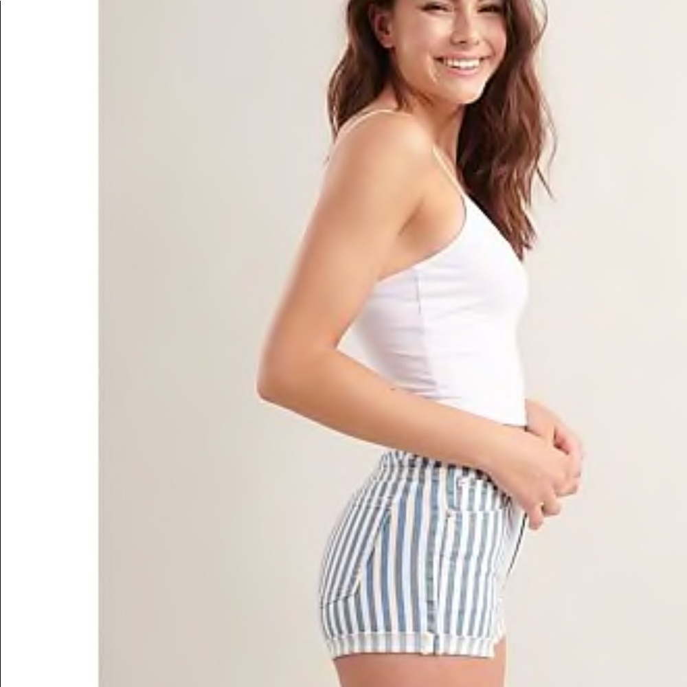 GARAGE! white with blue strips shorts